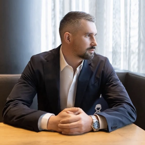 Alex — Founder & Lead Coach